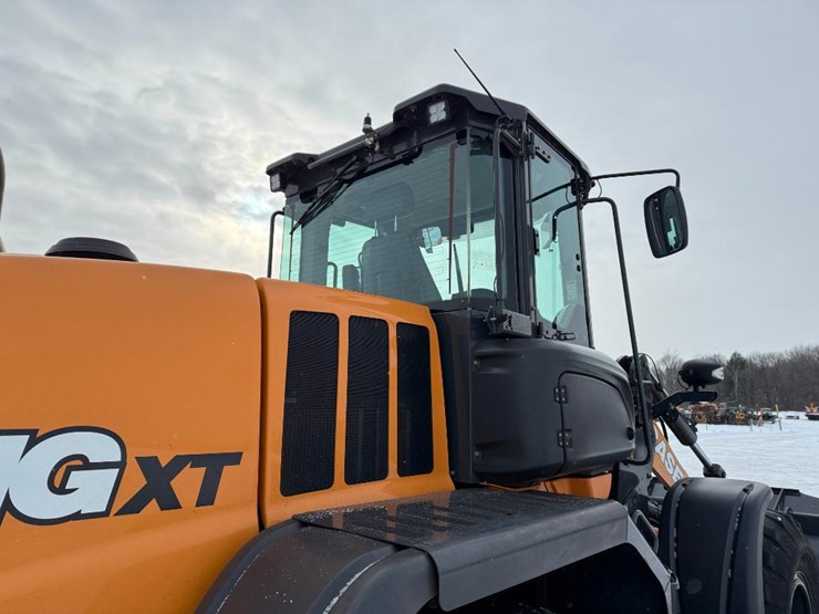 2019-case-621g-xt-image-19