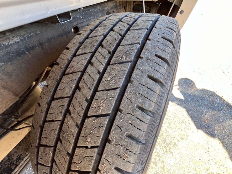 2005-chevrolet-1500-image-25