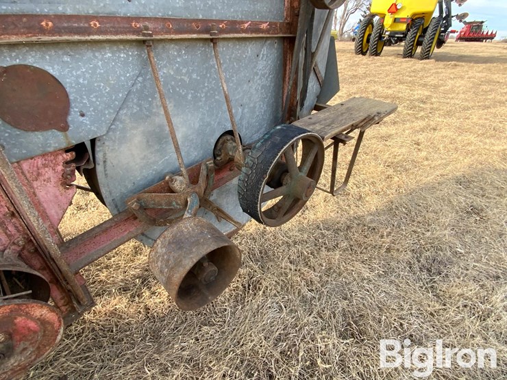 case-threshing-machine-image-15
