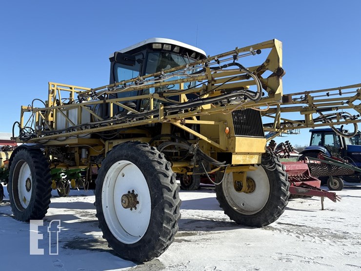 ag-chem-rogator-854-image-3