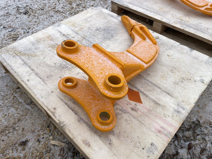 caterpillar-305-image-4