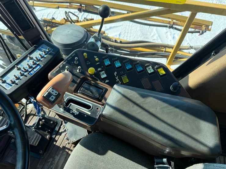 ag-chem-rogator-854-image-42