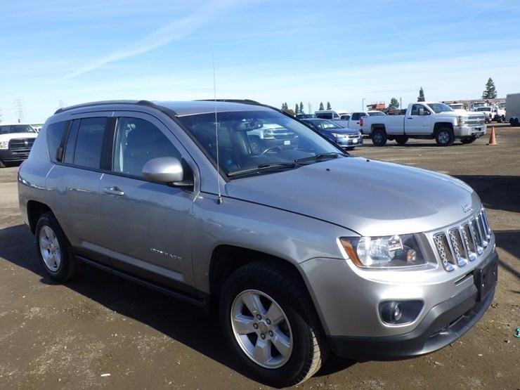 2016-jeep-compass-image-2