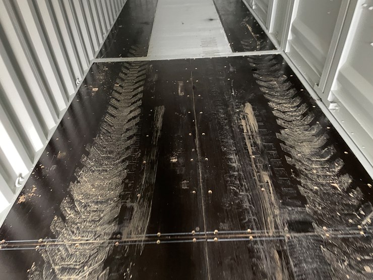 #401-•-40'-high-cube-multi-door-shipping-container-image-13