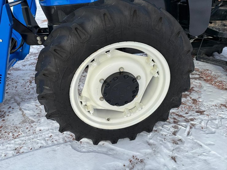 2023-new-holland-workmaster-60-image-13