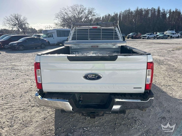 2019-ford-f250-image-22