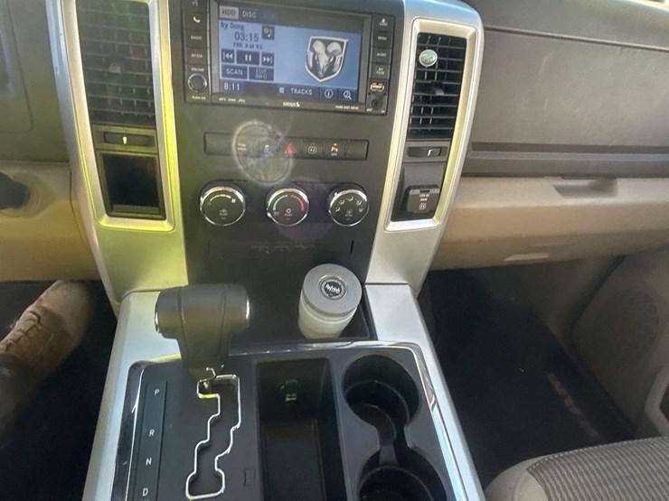 2011-dodge-ram-1500-image-16