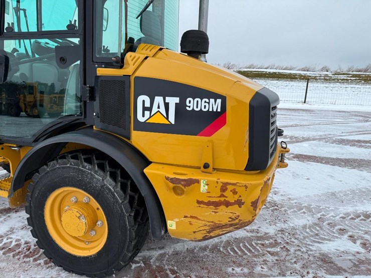 caterpillar-906m-image-23