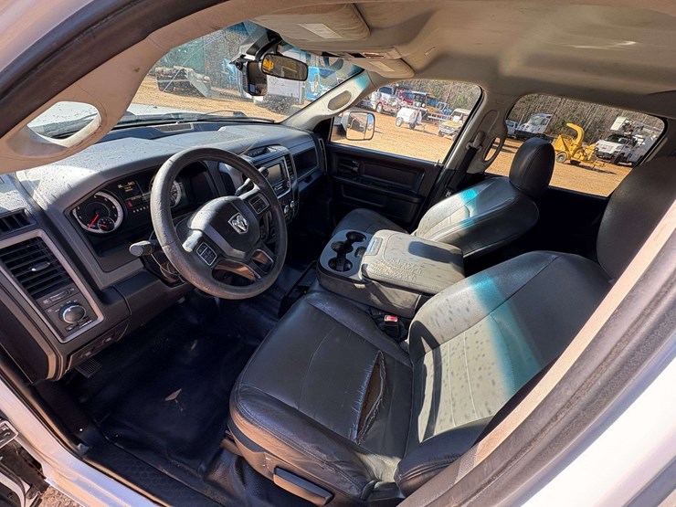 2018-dodge-ram-2500-image-12