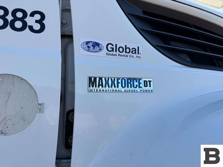 2011-international-workstar-7400-image-57