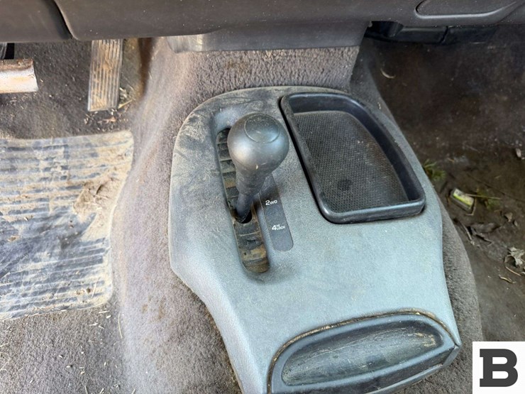 2000-dodge-dakota-image-30