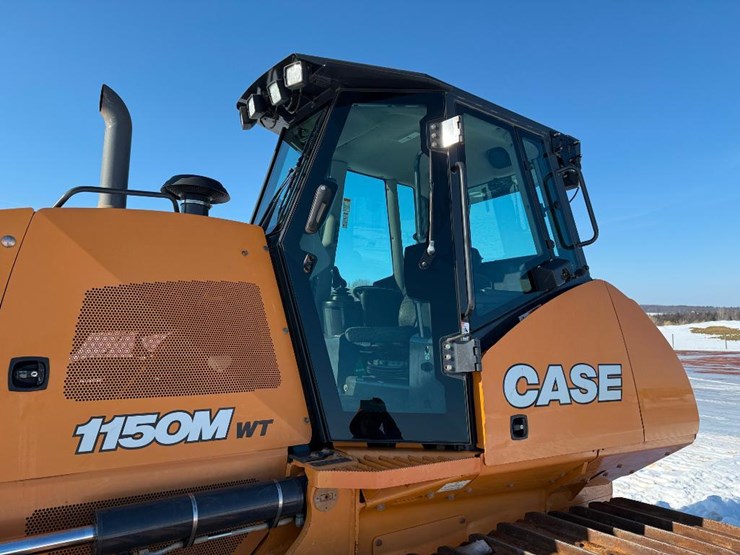 case-1150m-wt-image-24