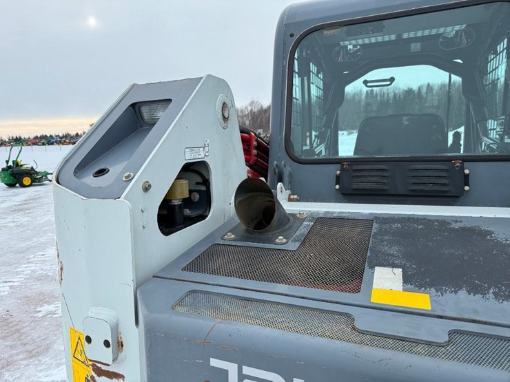 takeuchi-tl12-image-30