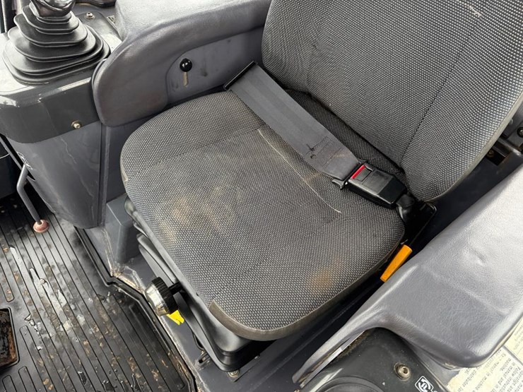 komatsu-d37ex-21-image-51