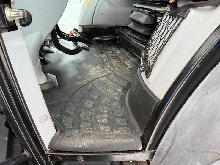 new-holland-t7.210-image-52