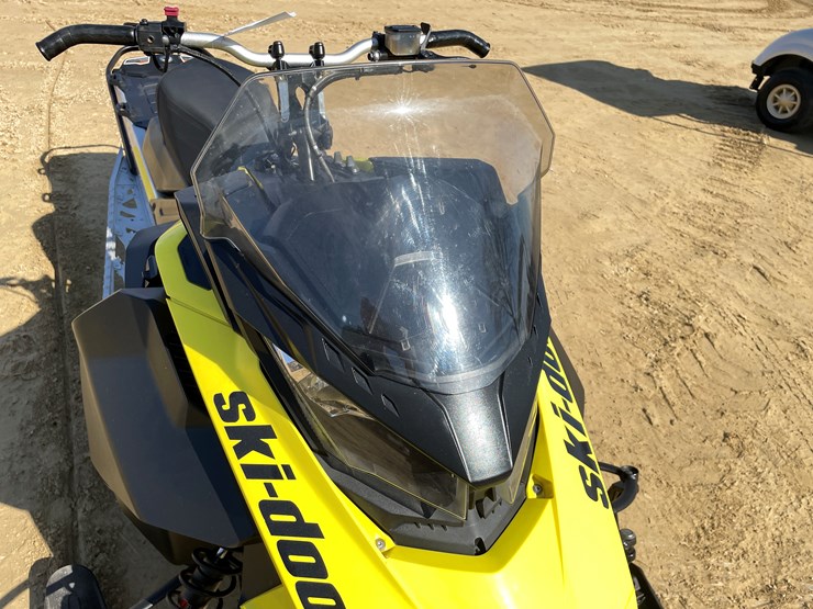 #203-•-2022-ski-doo-renegade-sport-600-efi-snowmobile-(sells-with-bill-of-sale-only)-image-14