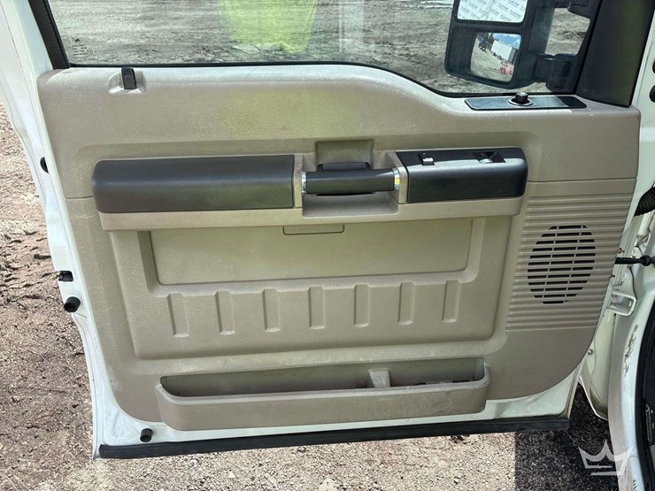 2008-ford-f350-image-13