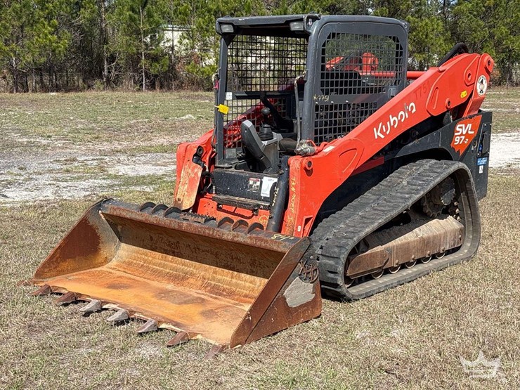 2022-kubota-svl97-2-image-1