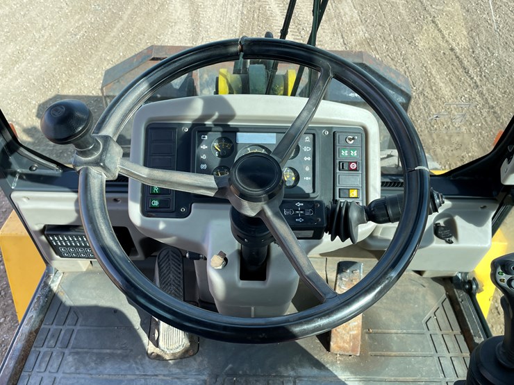 #1012-•-gehl-721-front-end-loader-image-39