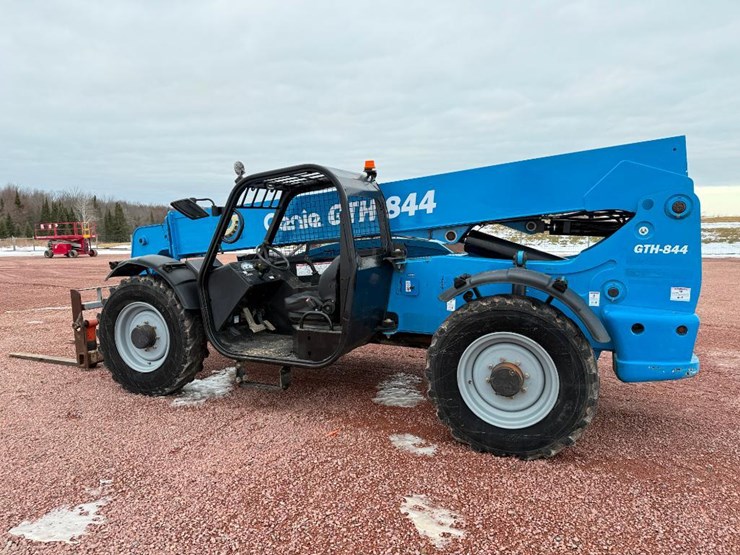 2016-genie-gth844-image-6