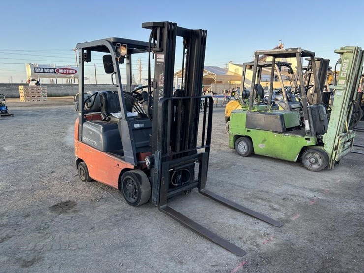 2004-toyota-7fgcu15-image-2