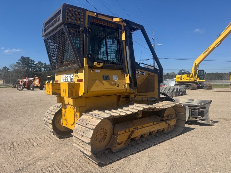 2002-deere-650h-lgp-image-3