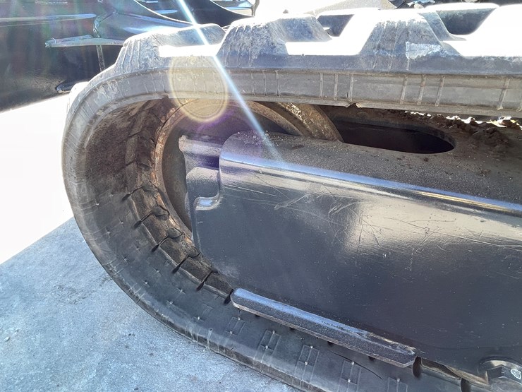 2021-bobcat-e32i-image-22