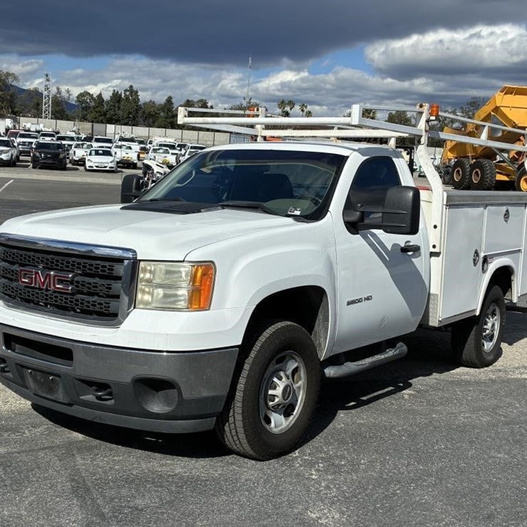 2013 GMC SIERRA 2500
