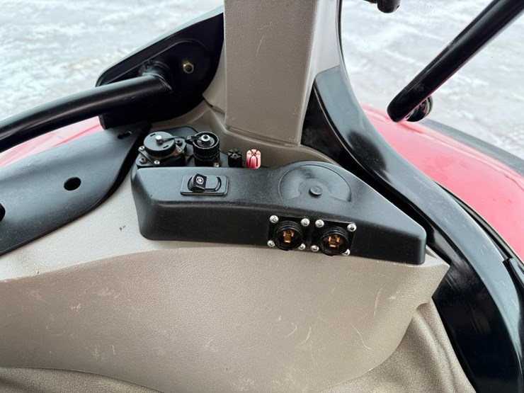 case-ih-maxxum-110-image-54