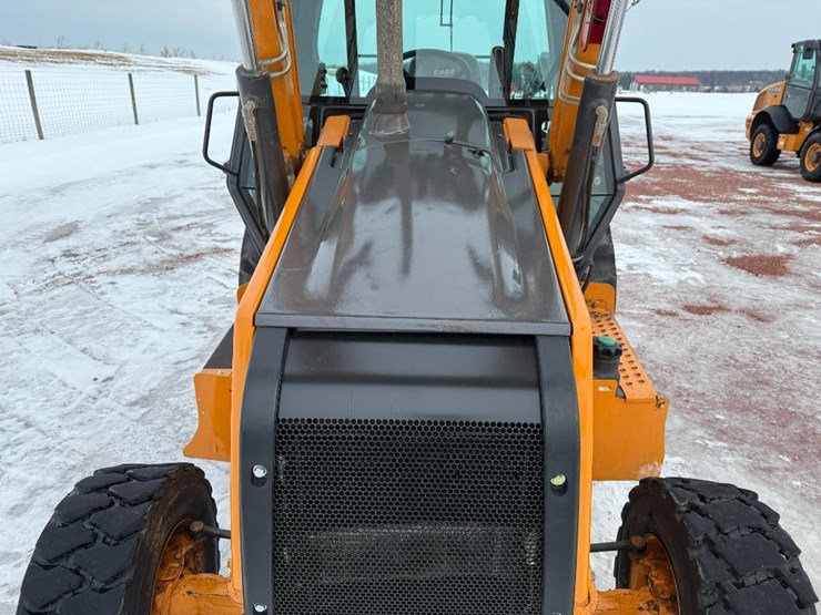 case-570n-xt-image-32