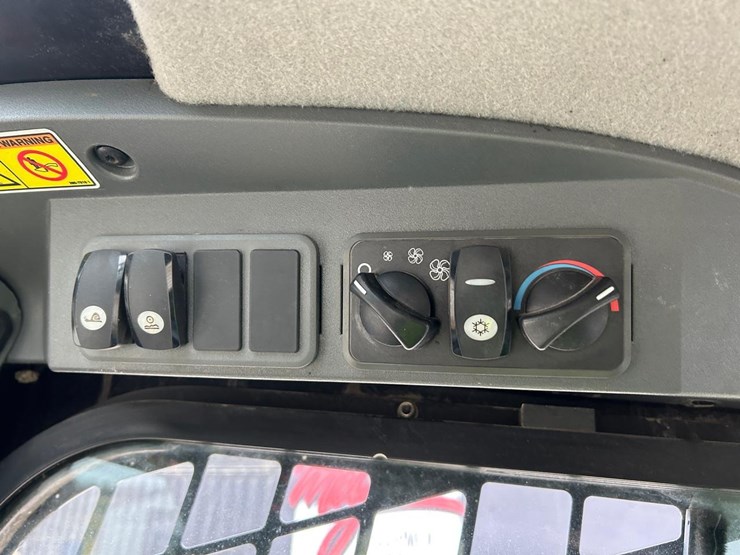 caterpillar-262c2-image-23