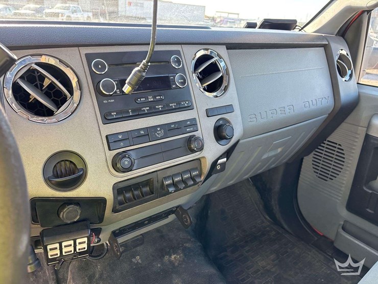 2016-ford-f650-image-27