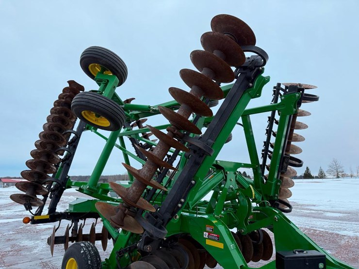 john-deere-2620-image-29