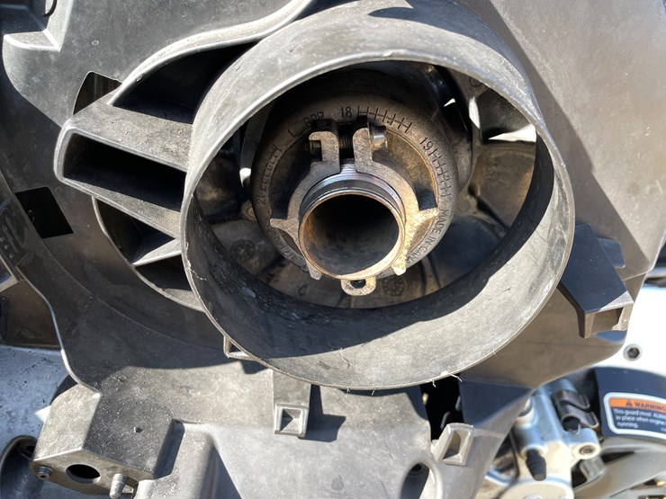 #203-•-2022-ski-doo-renegade-sport-600-efi-snowmobile-(sells-with-bill-of-sale-only)-image-41