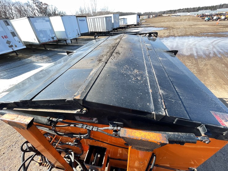 #1465-•-2013-freightliner-asphalt-truck-(has-mn-title)-image-22