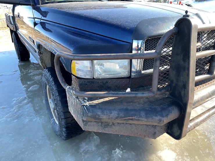 2001-dodge-ram-2500-image-14