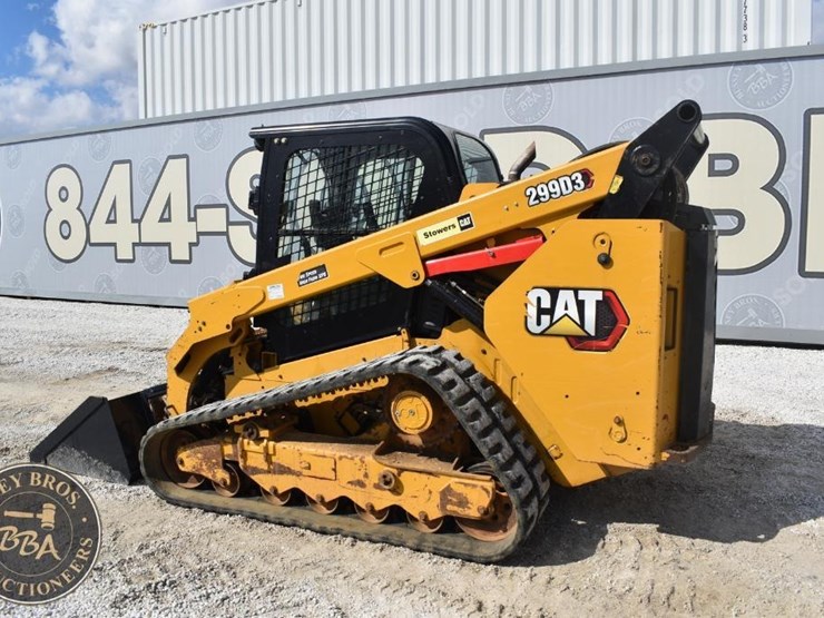 2020-caterpillar-299d3-image-8