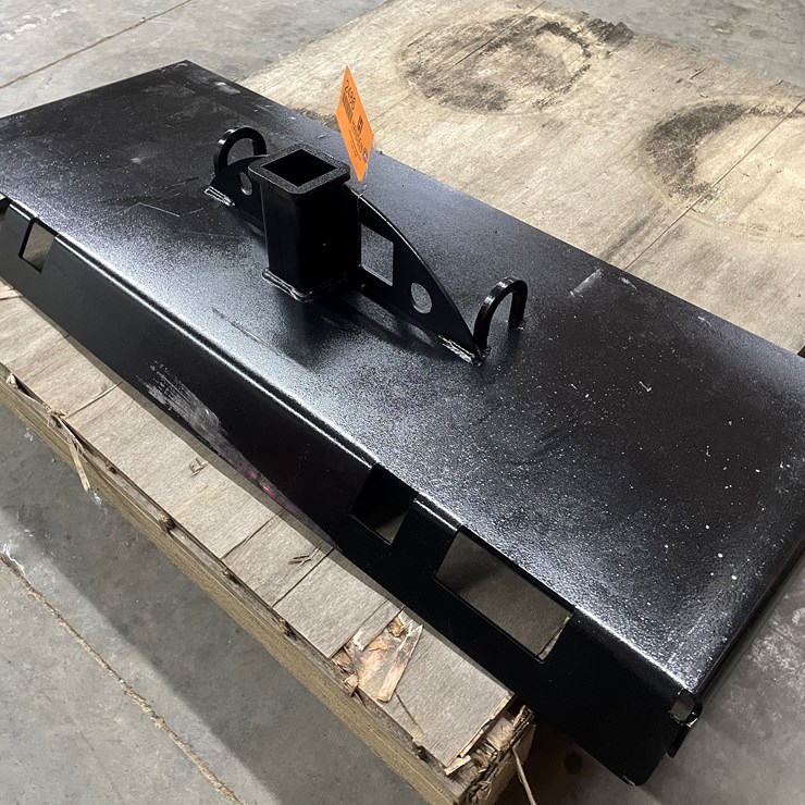 #2486 • Skid Steer Receiver Hitch Plate with Half Moon Chain Hook