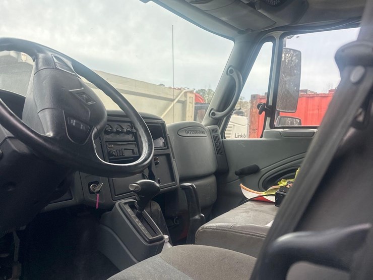 2002-international-4300-sba-image-17