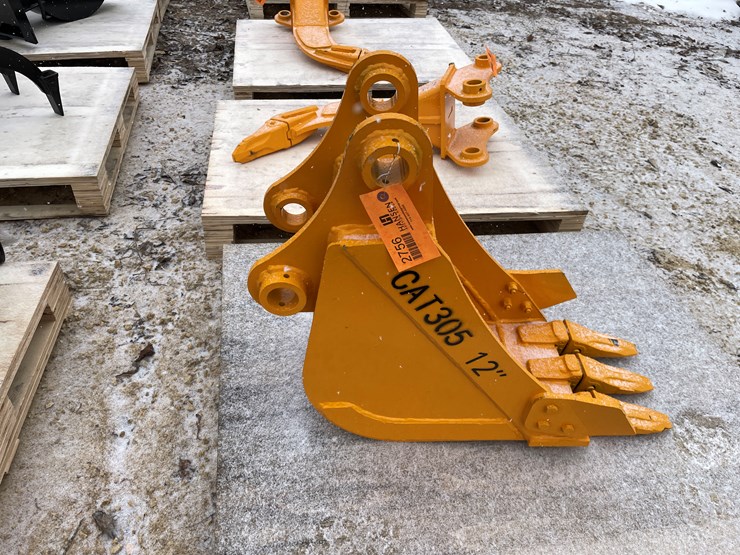 caterpillar-305-image-4