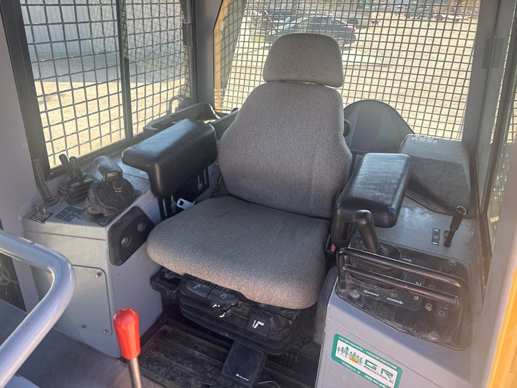 2002-deere-650h-lgp-image-16