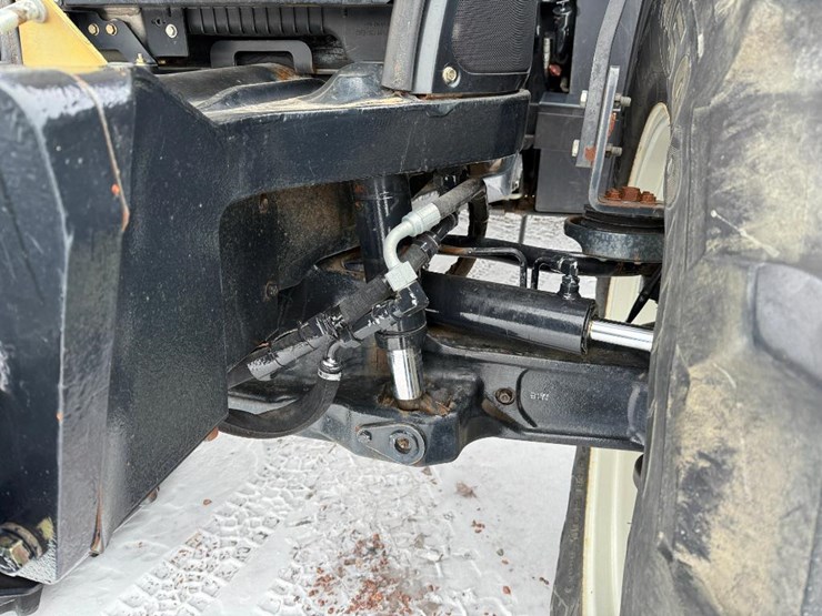 new-holland-t8.320-image-39