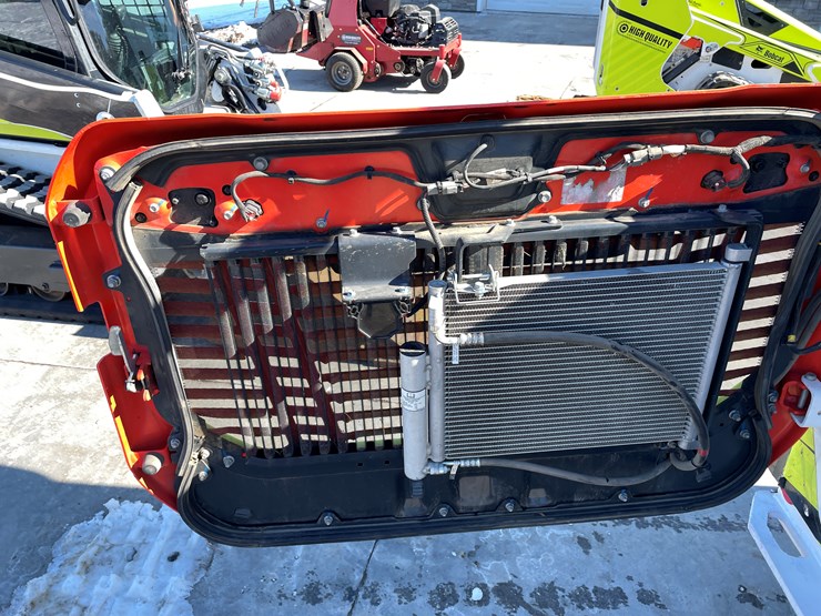 2023-bobcat-t66-image-28