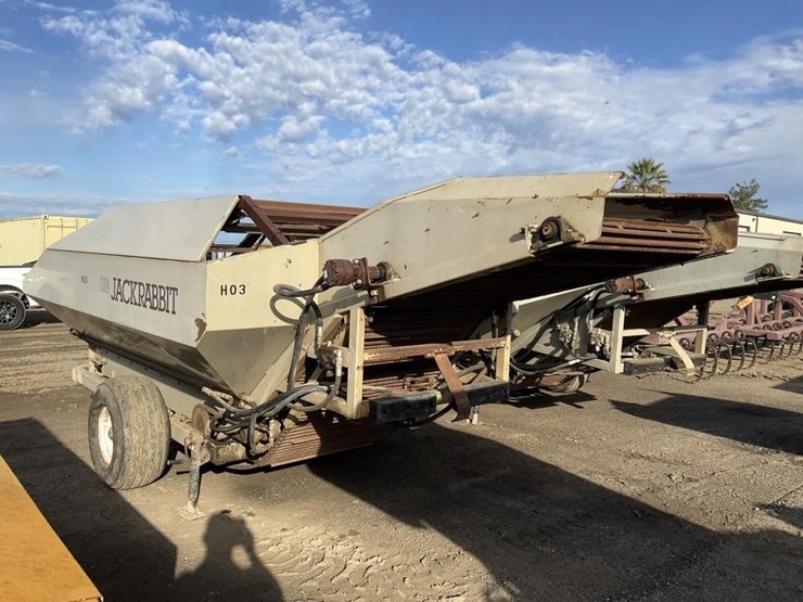 jackrabbit-wedge-13.5'x8'-hyd.-reservoir-cart-image-5