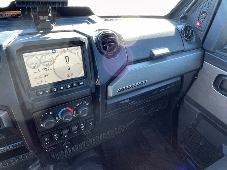 2024-polaris-ranger-image-40