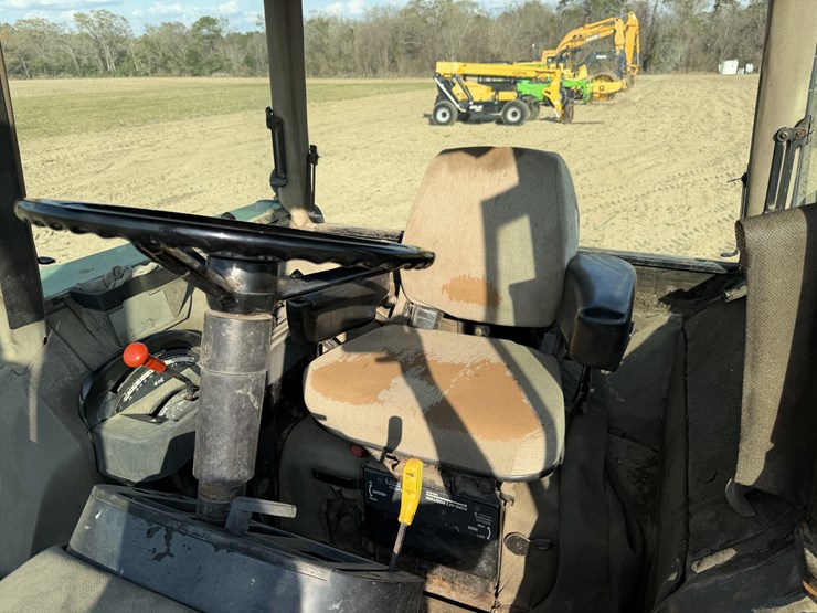 john-deere-4955-image-11