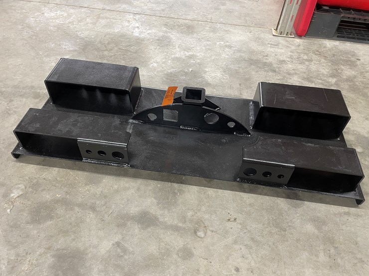 #2484-•-skid-steer-receiver-hitch-plate-with-chain-buckets-image-6