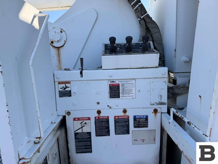 2011-international-workstar-7400-image-38