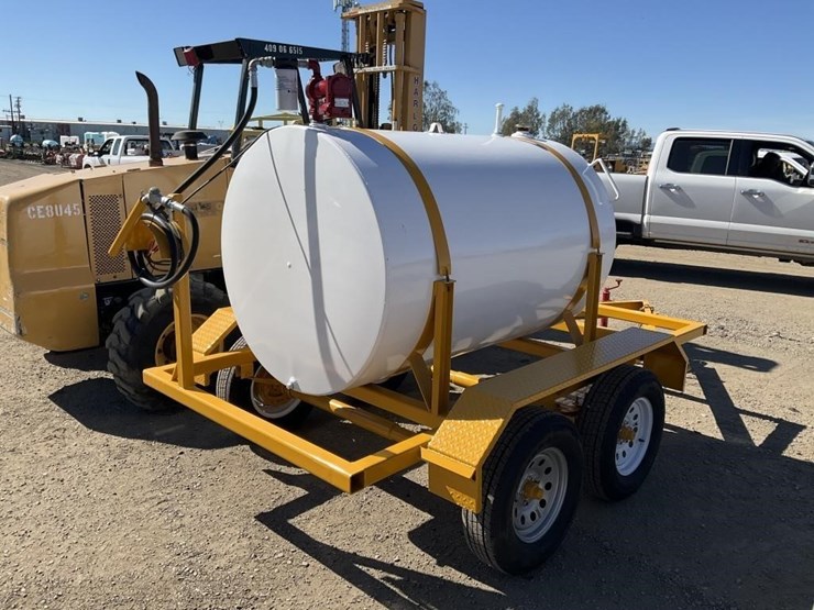 custom-500g-dual-axle-fuel-wagon-image-4