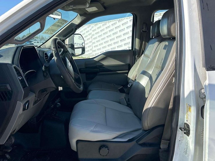 2017-ford-f250-image-11